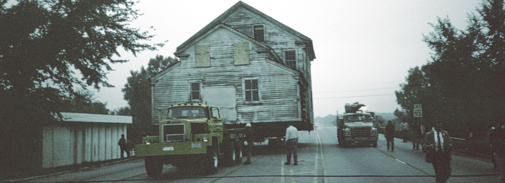 Netzley-Yender House being transported